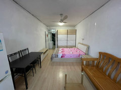 上海长宁中山公园长宁路1600弄小区 精装修 拎包入住 预约看房出租房源真实图片