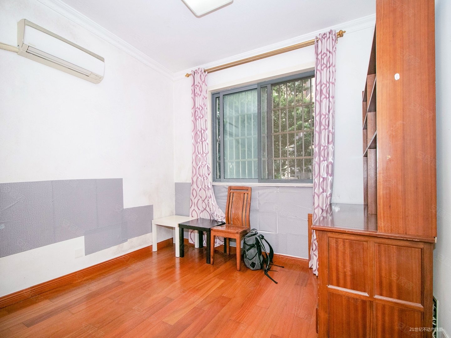 新上!业主移民处理海外置产!降价急售! 的来!南北通透,怡佳公寓二手房