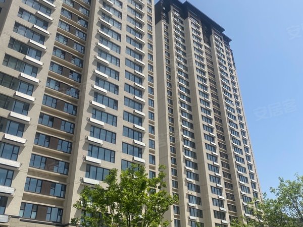 青岛市北新都心保利大国璟市北区 保利大国璟 空房未住 带车位出租