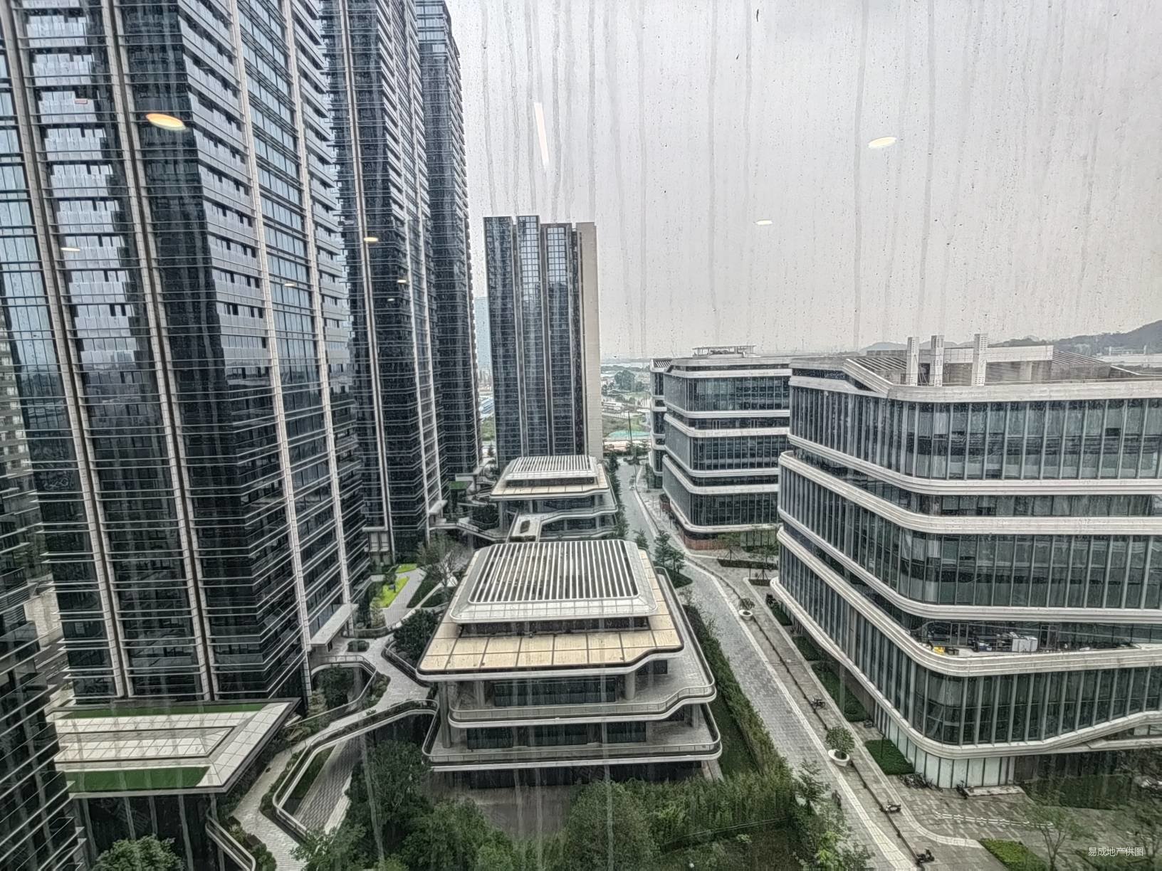 保利鱼珠港商住楼