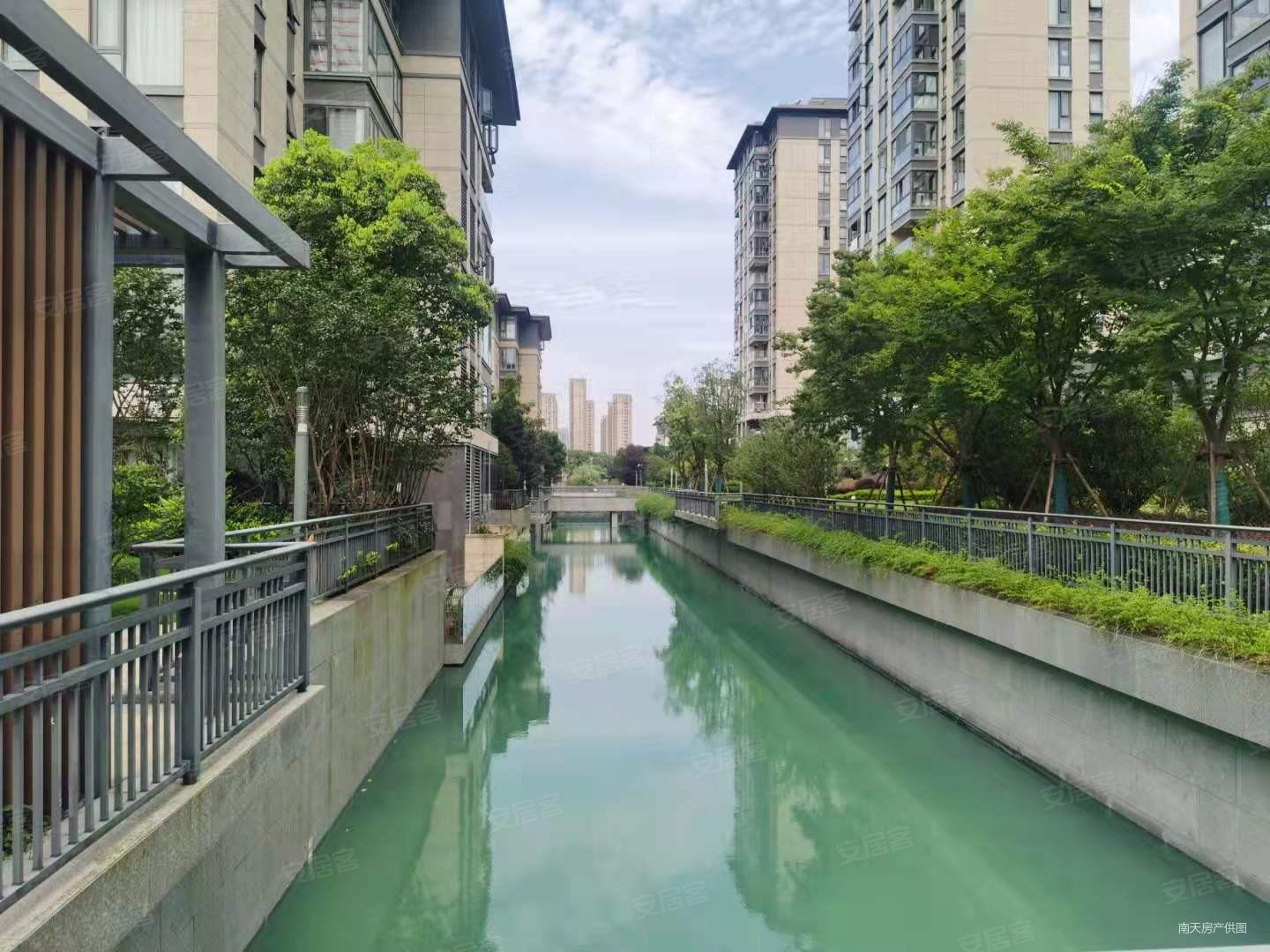 宁波标杆泊璟廷总统式会客厅写意空间帝王豪宅奢华享受