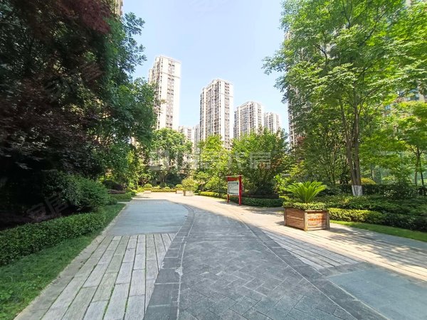 宜昌伍家岗五一广场山水华庭伍家岗山水华庭,金东方旁,仁和医院旁全新