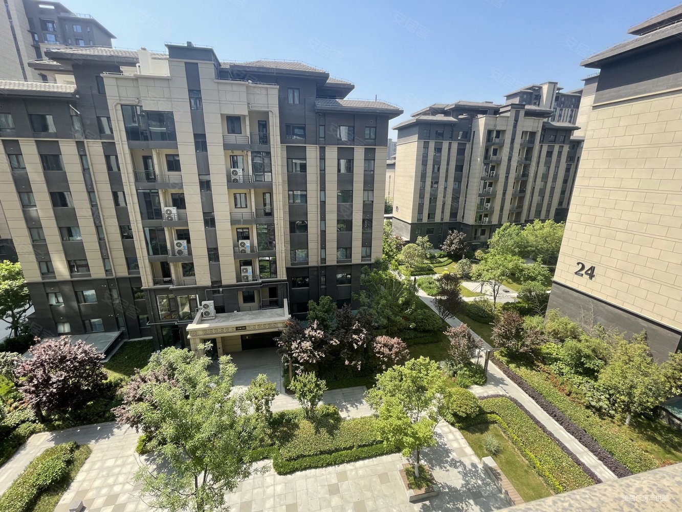 临高新,沣东新城碧桂园国湖,洋房精装修,南北通透4居室大平层