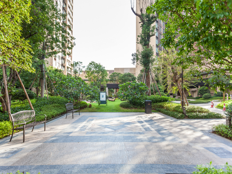 深圳房产网>深圳二手房>龙华二手房>梅林关口二手房>龙光玖龙玺>800