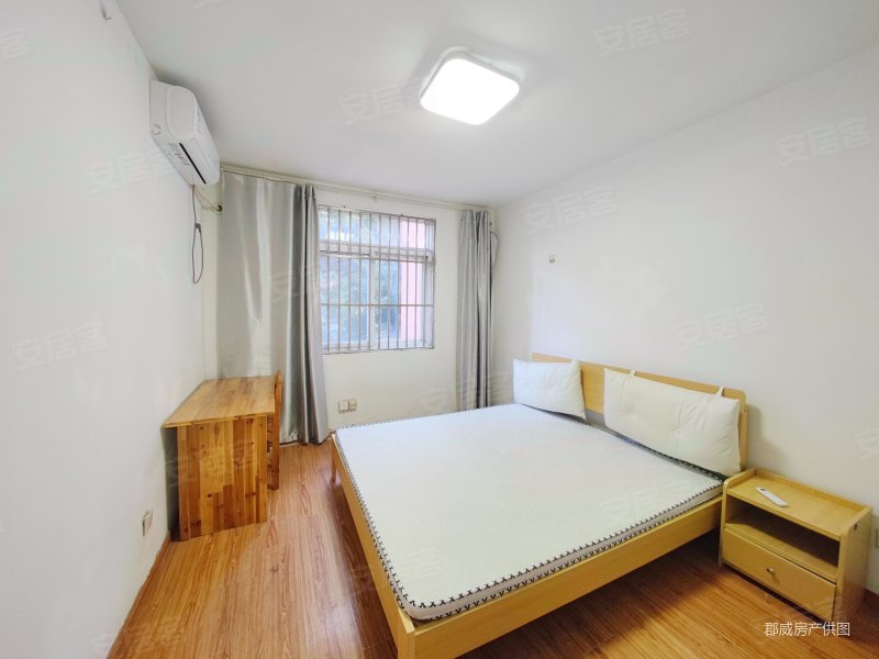 嘉和苑好楼层通透2室诚心出售 位置安静 采光充足 价格能谈