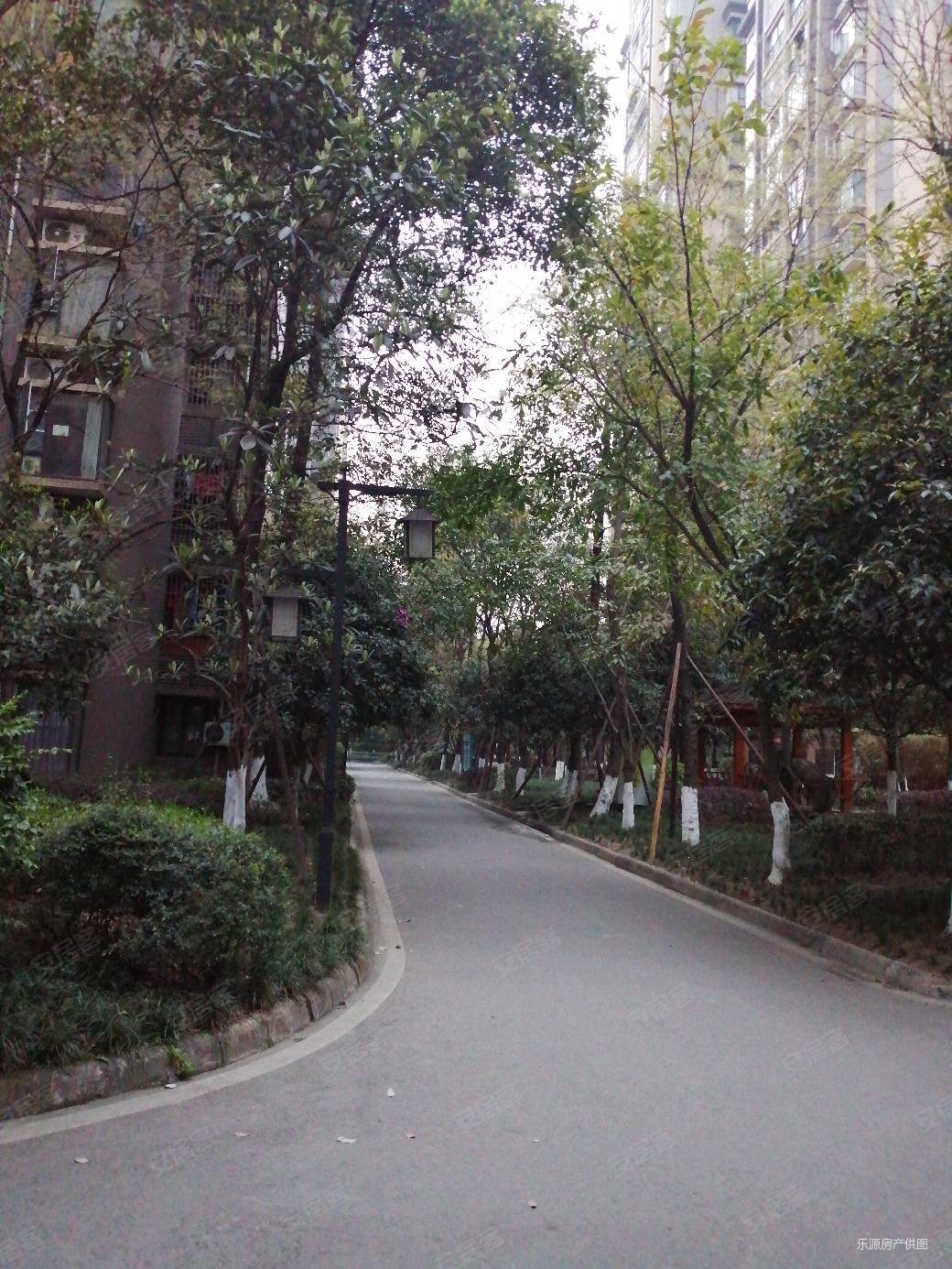 大丰博雅新城 附近有          地铁口 公交