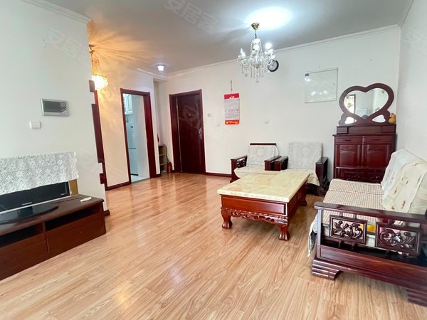 青岛即墨开发区一山一墅实验高中 一山一墅 真干净 全套套一 楼层好