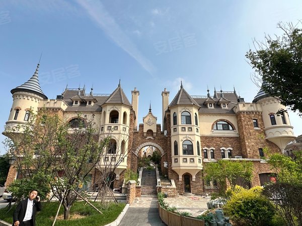 沈阳浑南棋盘山国王湖(别墅)城堡 沈阳之巅 醉牛的房子 城堡出租 美式