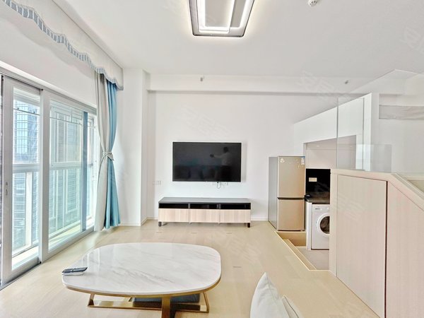 广州黄埔鱼珠保利鱼珠港(商住楼)网红公寓保利鱼珠港 精装南向loft