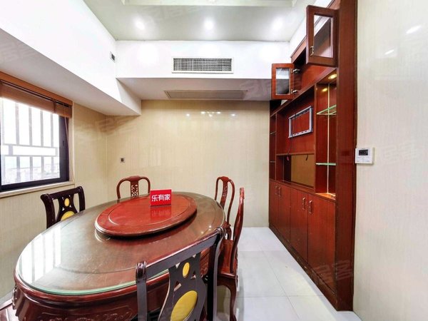 深圳龙岗平湖威凤山庄龙岗平湖 威凤大户型 精装9房