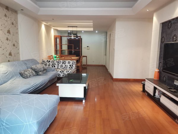 泸州江阳城西灏景尊城灏景尊城精装三房2000出租房源真实图片