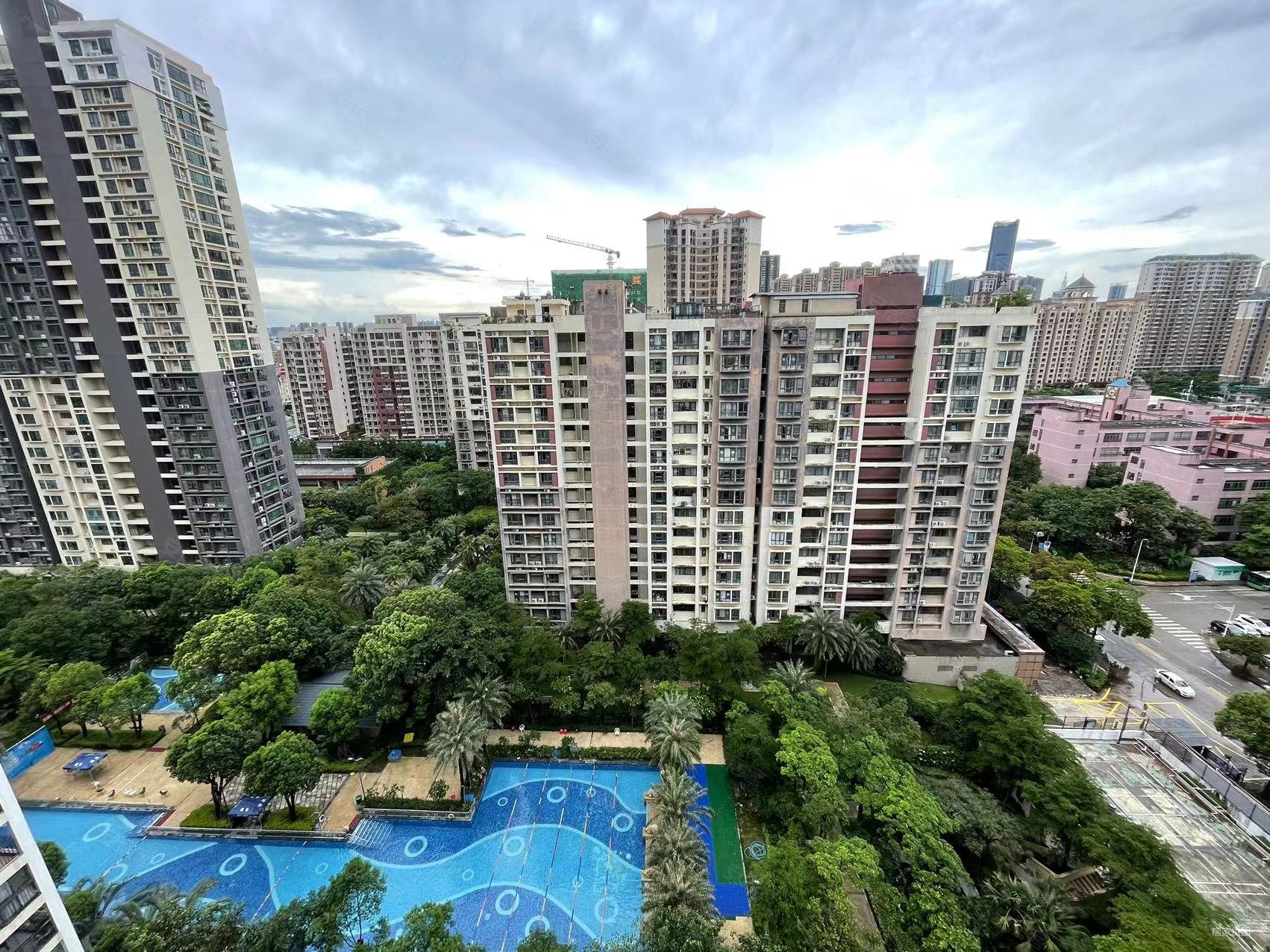 万科金域华庭一期