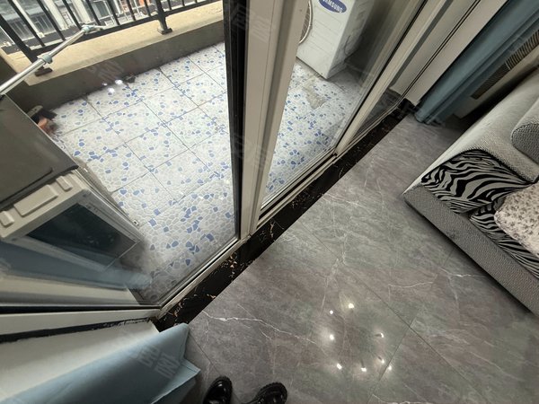 海宁长安镇农发区康桥名园康桥名园精装大2房出租 家电齐全 随时可以看房出租房源真实图片