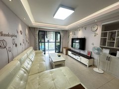 海口龙华滨海国贸金龙路 花海酒吧后面金龙城市广场 精装两房 拎包入住出租房源真实图片
