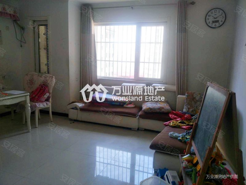 听涛苑 中间楼层采光好 满五 带电梯 朝南 得房率高 大两房