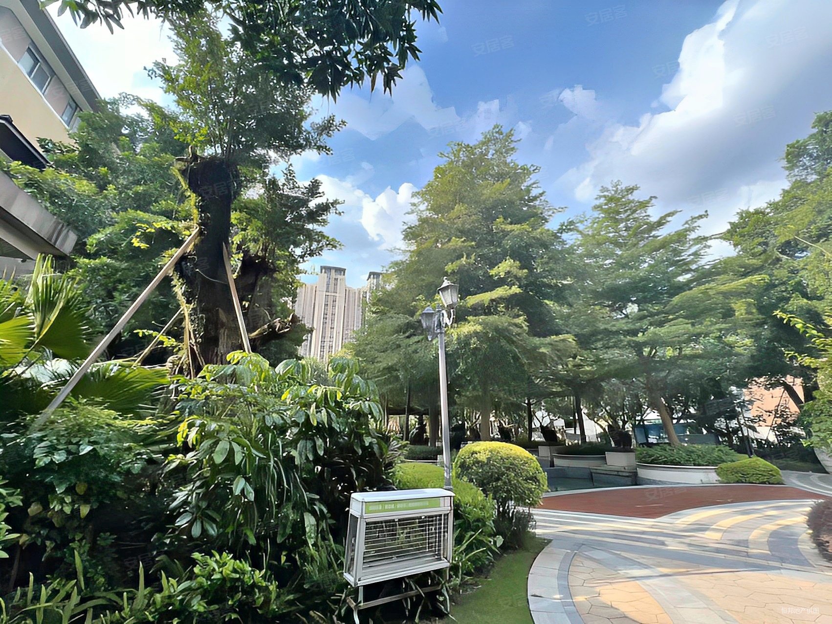 万科金域华庭(二期)8室4厅6卫154.99㎡南北258万