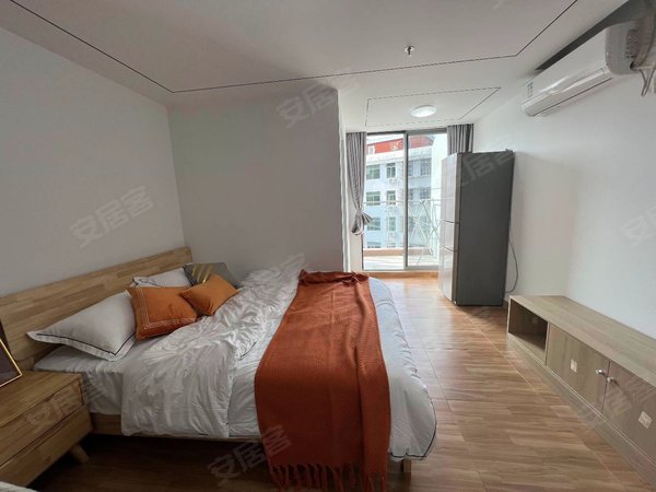 深圳龙岗坂田华为荔枝苑西区近  华为地铁站 电梯独立单间 采光好