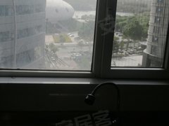 鹤壁淇滨万达广场金融大厦 1室1厅1卫出租房源真实图片