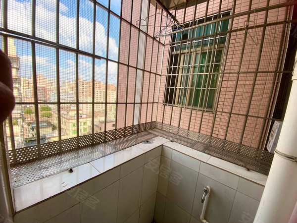 深圳光明公明合水口村上下班方便 到合水口地铁站500米,精装一房一厅