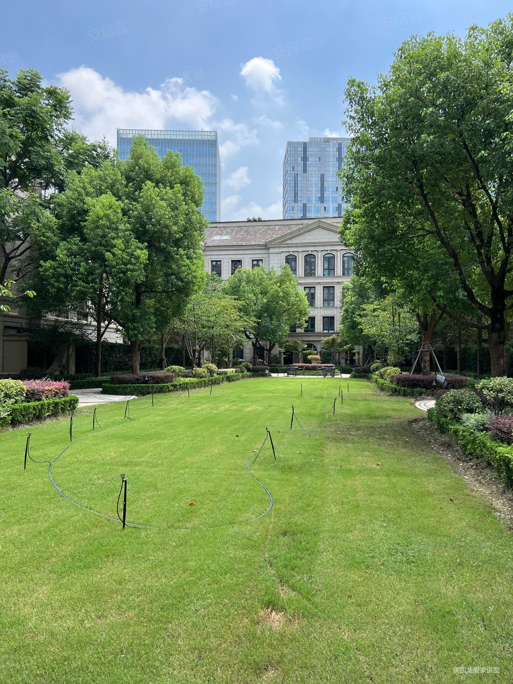 唐镇地铁楼旁绿城叠墅价格实惠