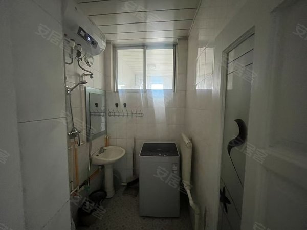 包头青山文化路丰产道一号街坊新上丰产道一号街坊  精装修  家电家具齐全  看房方便出租房源真实图片