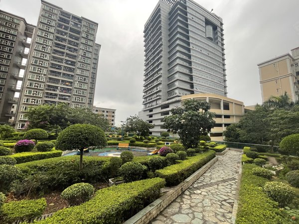 东莞黄江天虹富康花园黄江富康新区精装大三房仅2200元月有匙引看出租