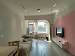 梧州长洲市政府万达滨江城 2室2厅1卫 精装修 75平 电梯房 1800出租房源真实图片