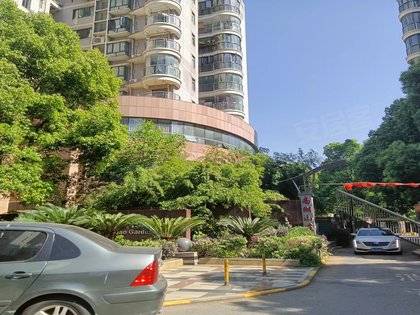 南湖山庄半岛花园