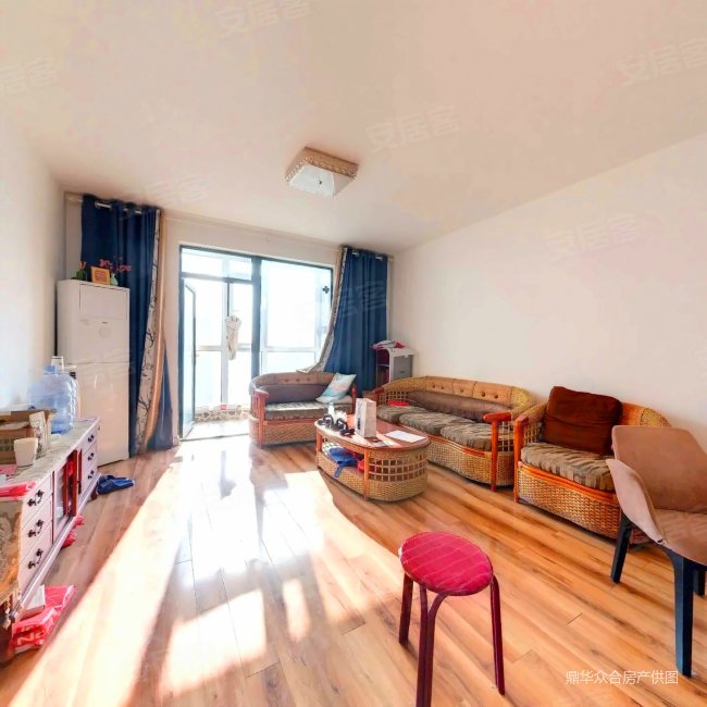 东岳海花园核心地段,核心位置,房,诚意出售 !育才金钥匙