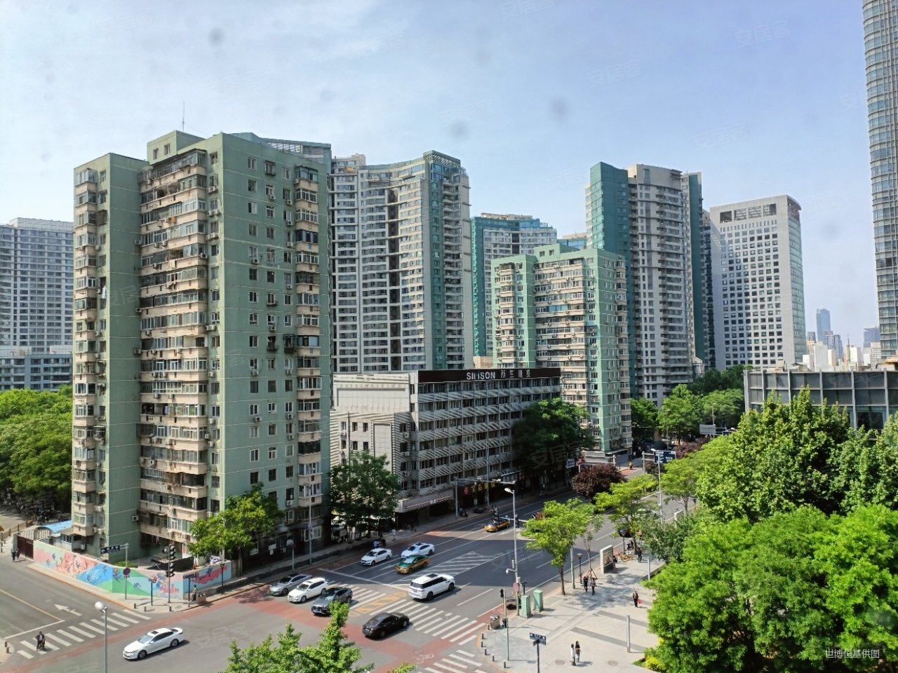 北京财富中心公寓2室2厅2卫136㎡北1020万