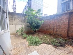 红河开远开远城区一楼 一楼带花园出租 近926医院西城市场出租房源真实图片