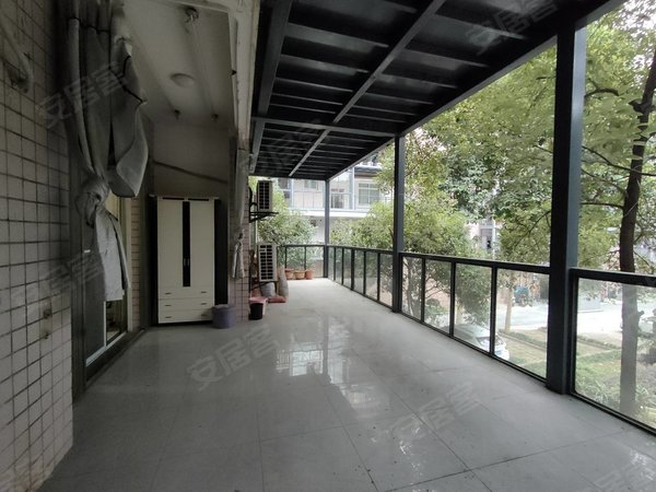 重庆开州文峰街道怡雅苑渝豪酒店旁边 怡雅苑 2楼 有电梯出租房源真实