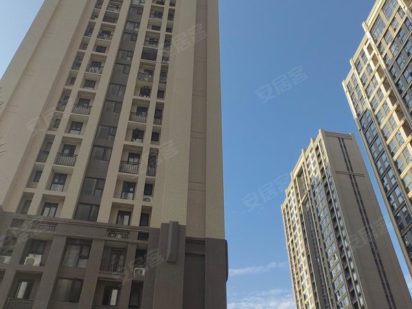 泉州丰泽城东中骏御金台中骏御金台两房两厅一厨两卫独立格局,全新