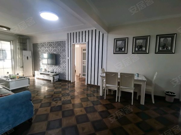 连云港东海东海市区水晶名都(东区)水晶名都东区精装三室两厅采光好