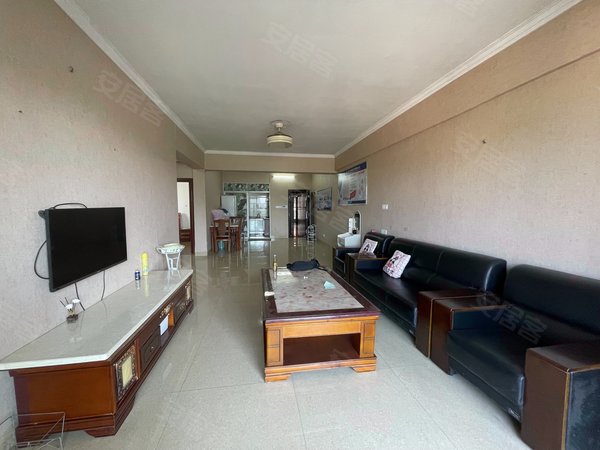 【多图】荣建锦江嘉园,南安市区租房,锦江家园两房两厅加独立衣柜房