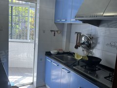 诸暨诸暨市区陶朱街道美景新村2楼三室一厅，家电齐全有天然气。出租房源真实图片