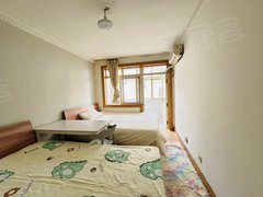 青岛市北台东3室1厅 芙蓉路小区 台东地铁 步行街 台东一路 万佳广场出租房源真实图片