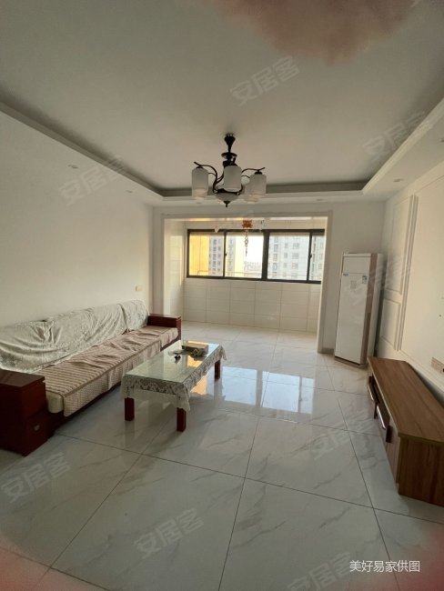 泰来苑132平方米南北通透大3房业主置换急售看房方便可拎包入