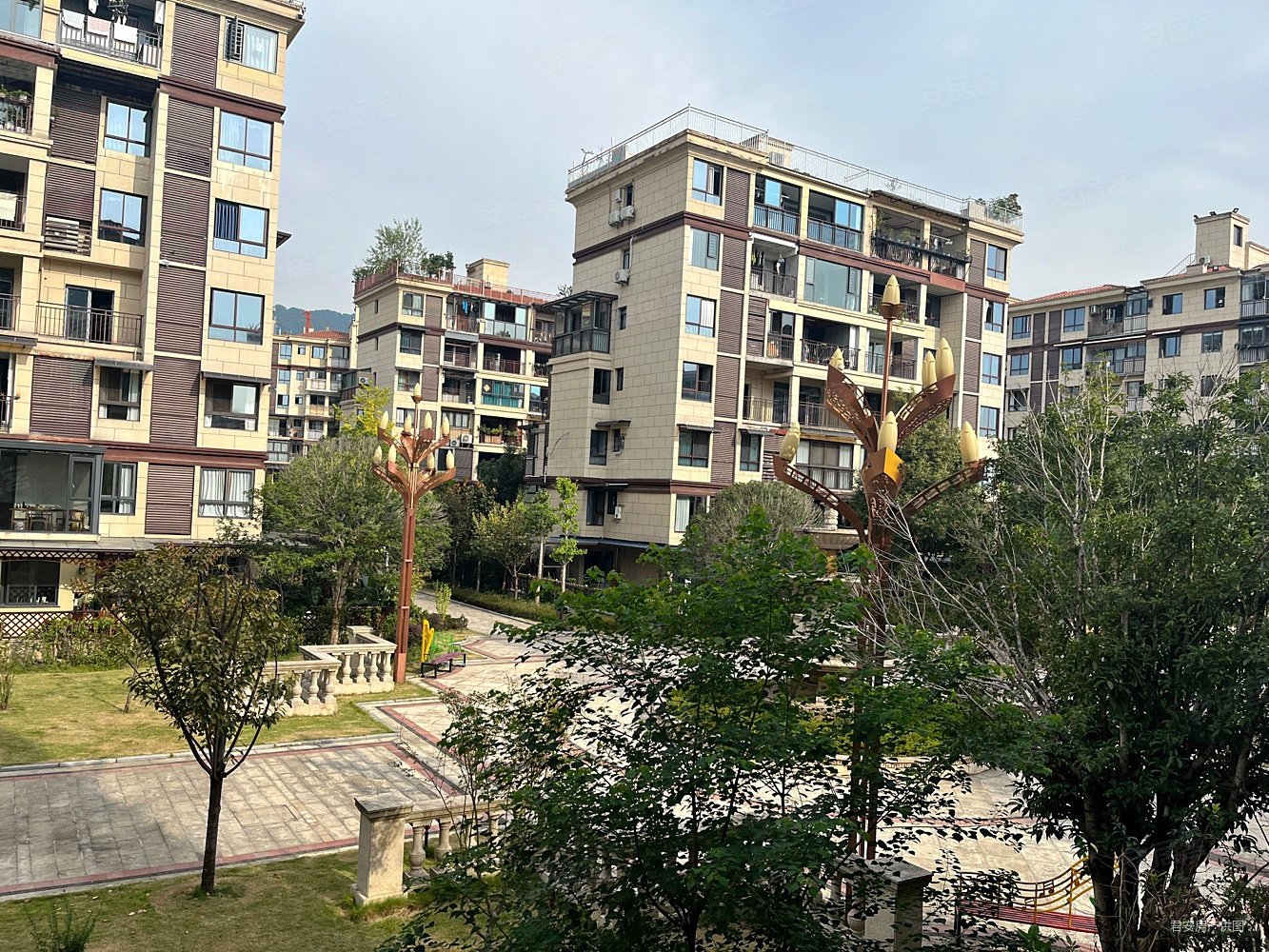 重庆房产网>重庆二手房>垫江二手房>垫江城区二手房>蓝湖玉墅>