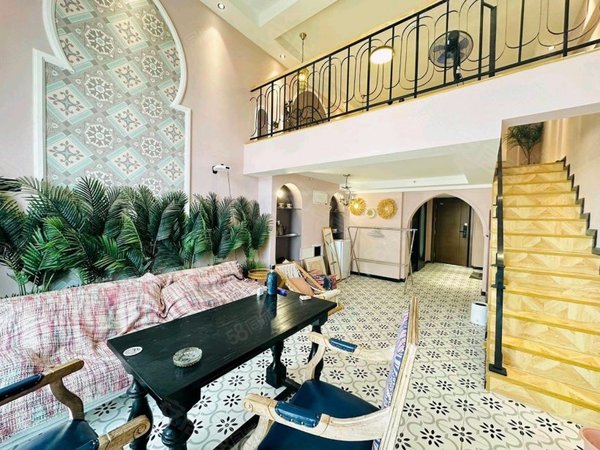 碧桂园晴川府loft拦江路钟家村归元寺第三中学第五医院