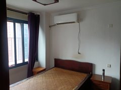 重庆九龙坡二郎合租房间干净整洁有空调小区环境好出入方便出租房源真实图片