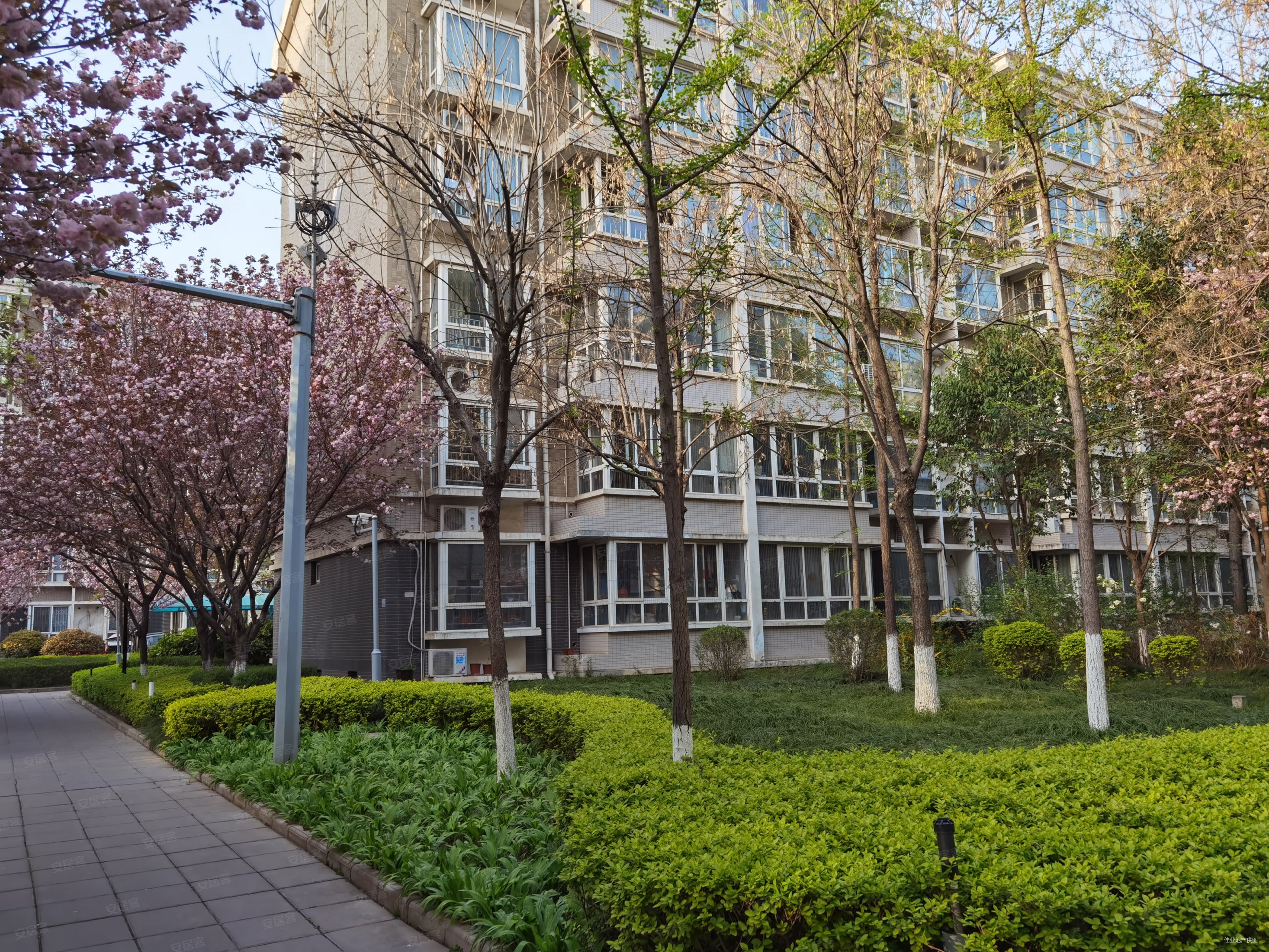 长庆湖滨花园一区