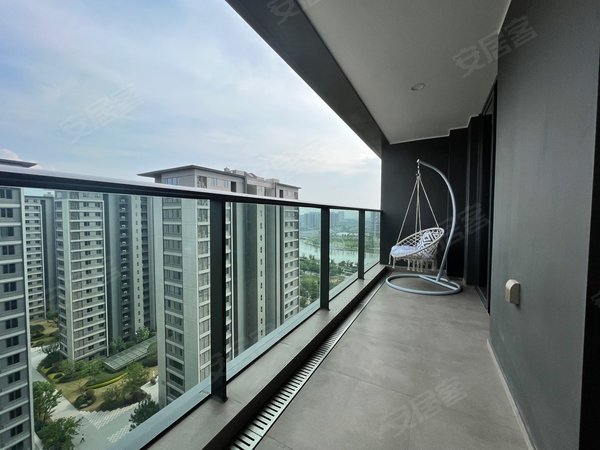 绍兴镜湖洋江西路武地融创滨湖湾武地融创滨湖湾 3室2厅2卫出租房源