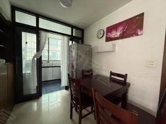 湖州长兴长兴市区附近 仓前街小区 3房1卫 楼梯4楼 包物业 干净温馨出租房源真实图片