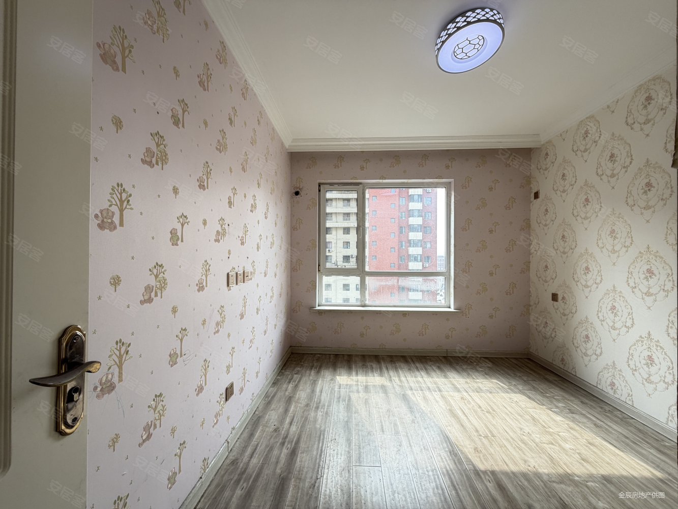 绿城豪庭2室2厅1卫91.23㎡南北36.5万