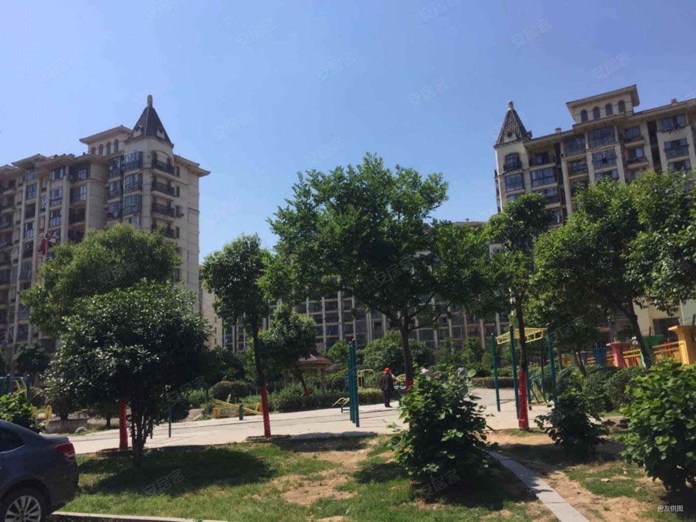 江宁青山湾花园一期经典户型送满五为一带车位阳光好