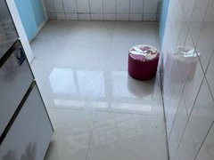阜新太平太平城区季付,红勿2层48简装热水器冰箱洗衣机床600元干净利落出租房源真实图片