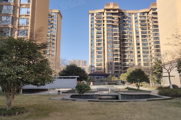 上海小区 嘉定小区 菊园新区小区 合景叠翠峰(一期) 合景叠翠峰(一期)