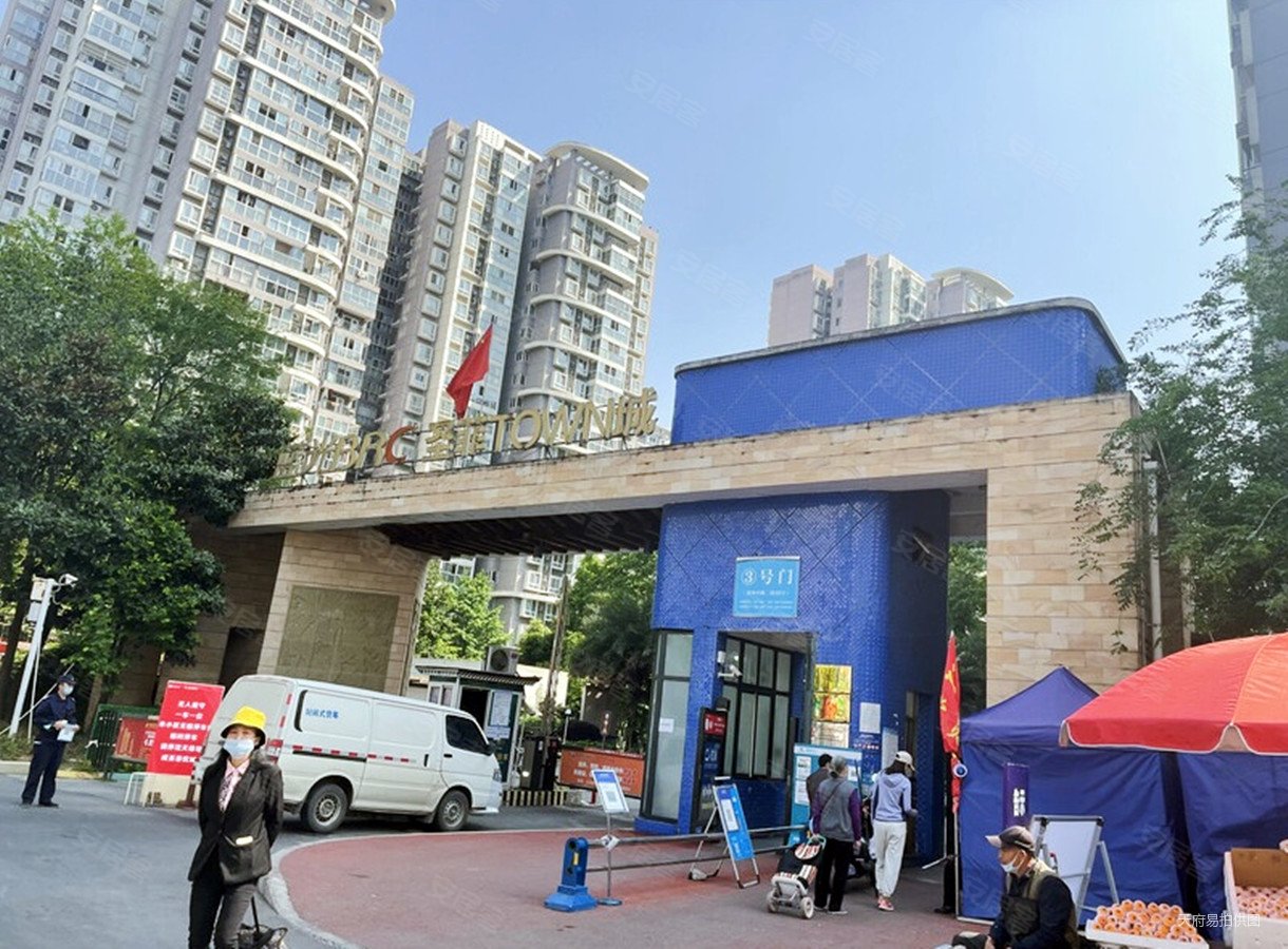 圣菲town城2室2厅1卫69.03㎡南北万