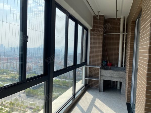 福州福清玉屏千面山小区千面山小区 4室2厅2卫出租房源真实图片